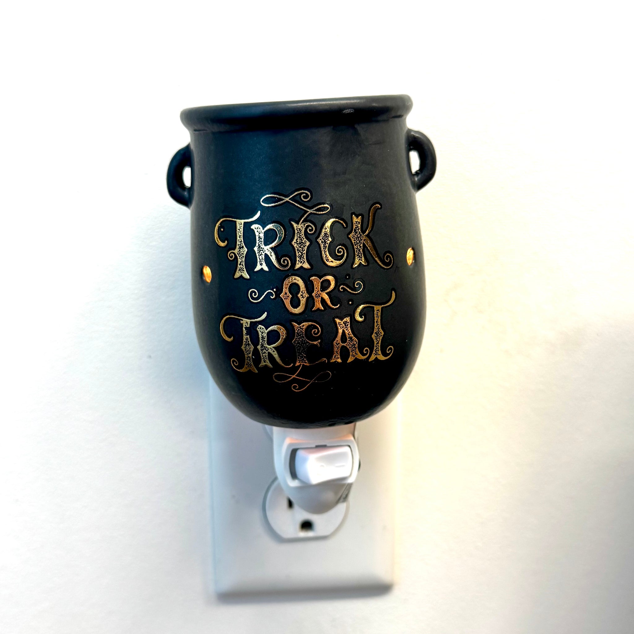 Spooky Cauldron Plug-In Wax Warmer