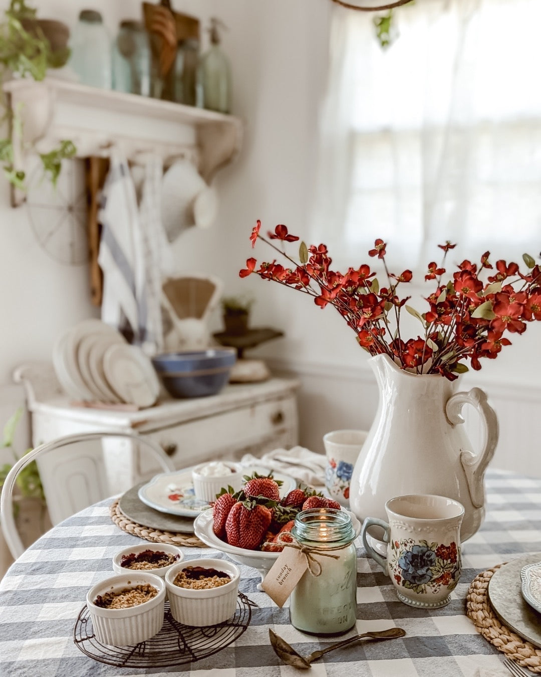 WORCESTER DOGWOOD FLOWER VACE！ Dogwood Wide Mouth Flower Vase