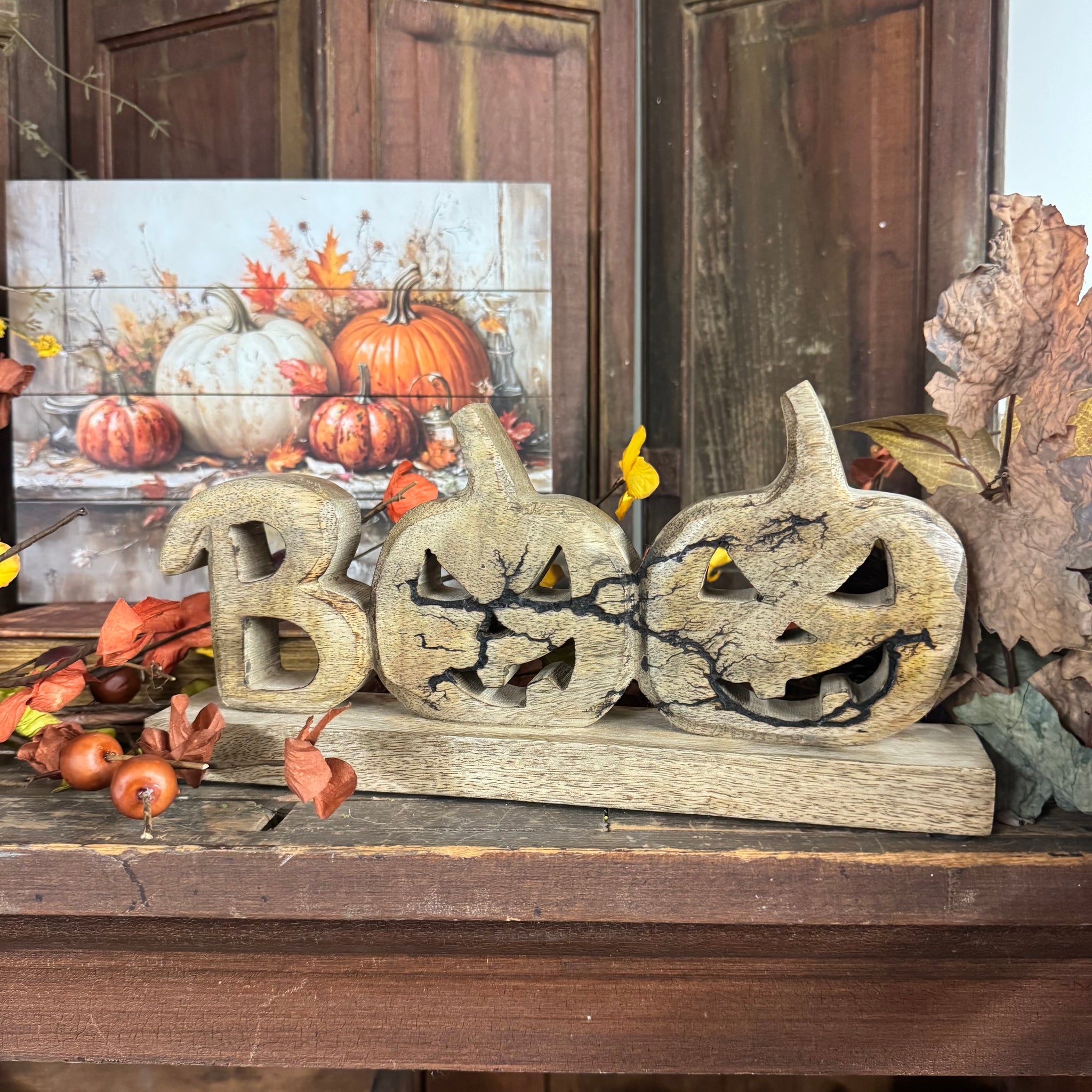 Wooden "BOO" Sign