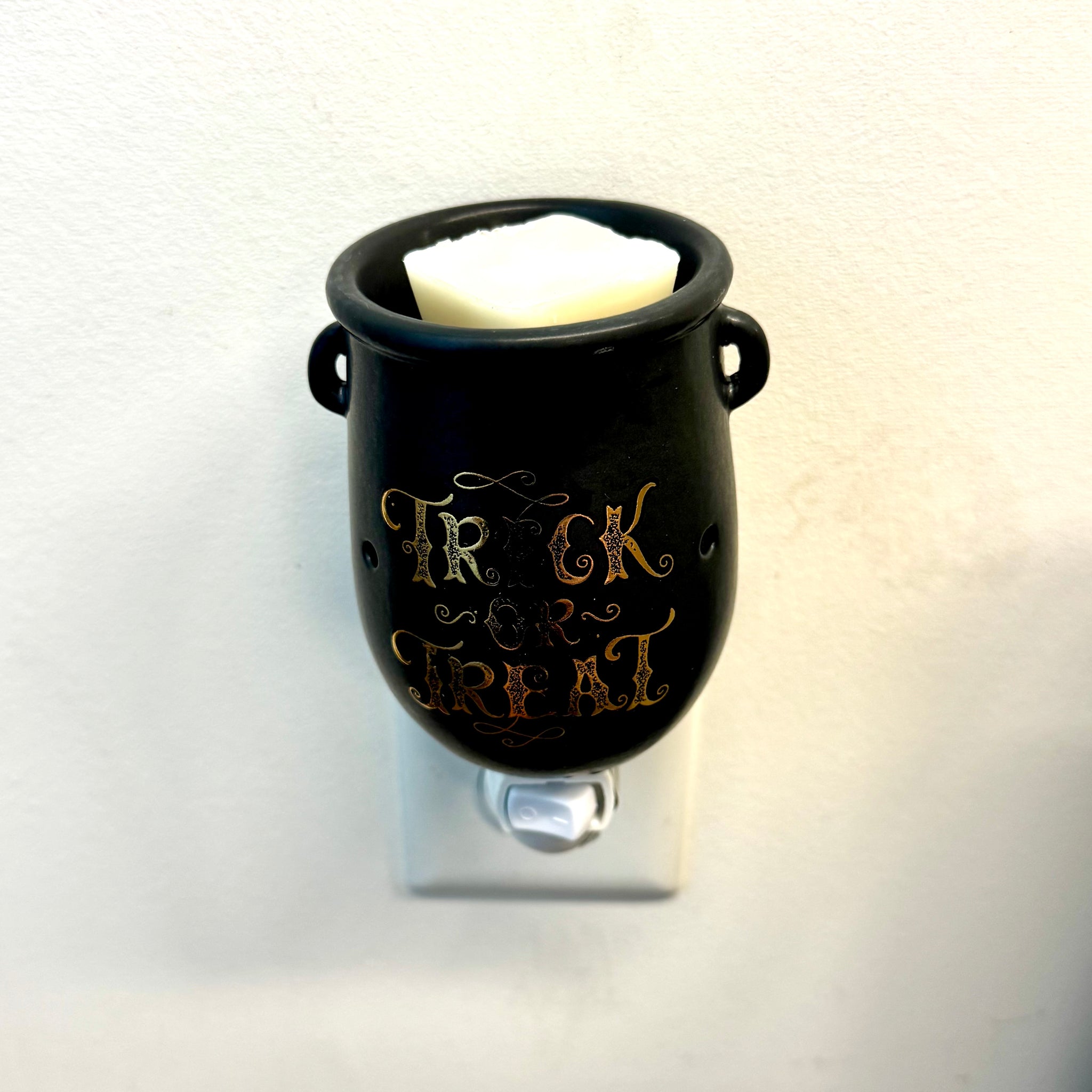 Spooky Cauldron Plug-In Wax Warmer