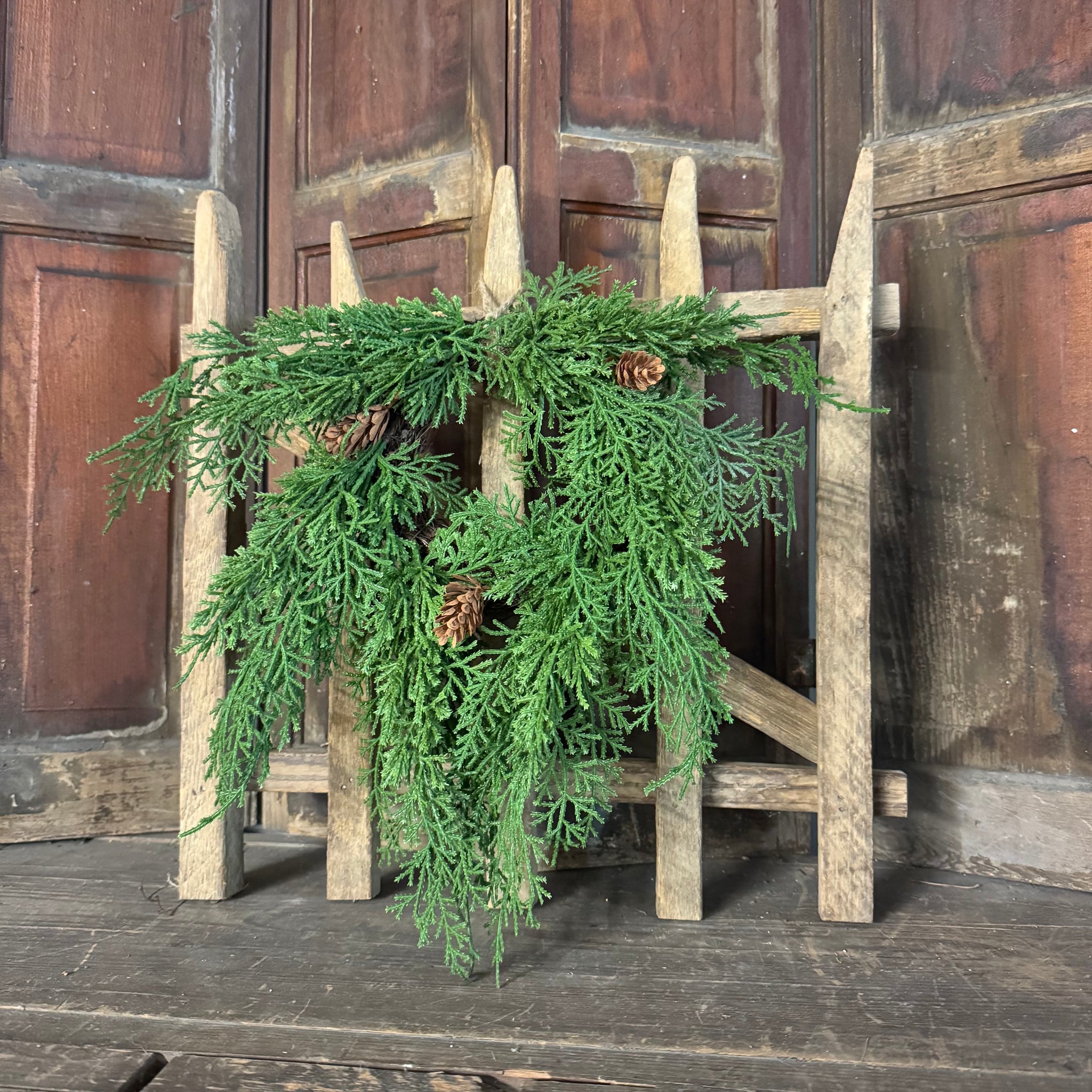 Cedar Hollow Mini Wreath