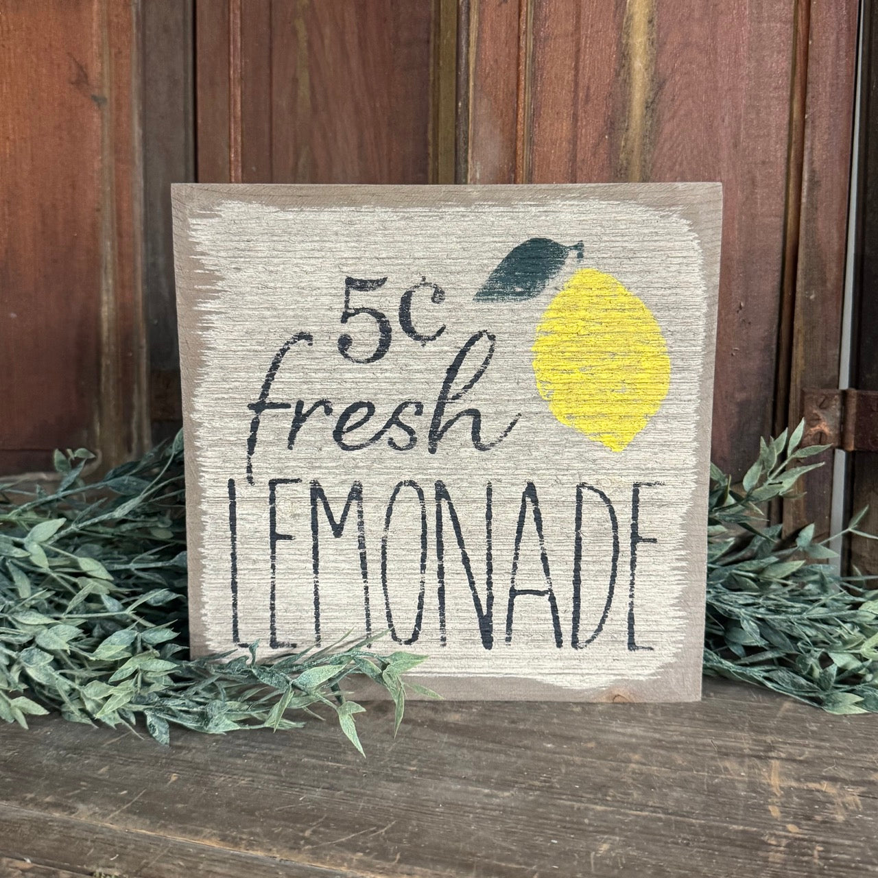 Fresh Lemonade - Wooden Sign