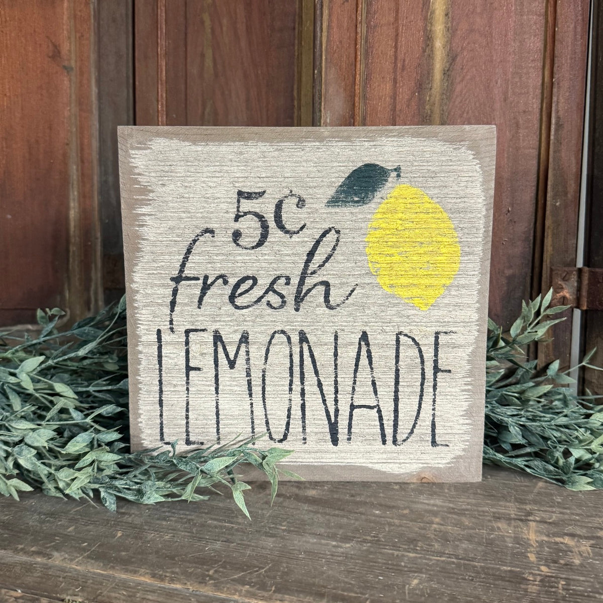 Fresh Lemonade - Wooden Sign
