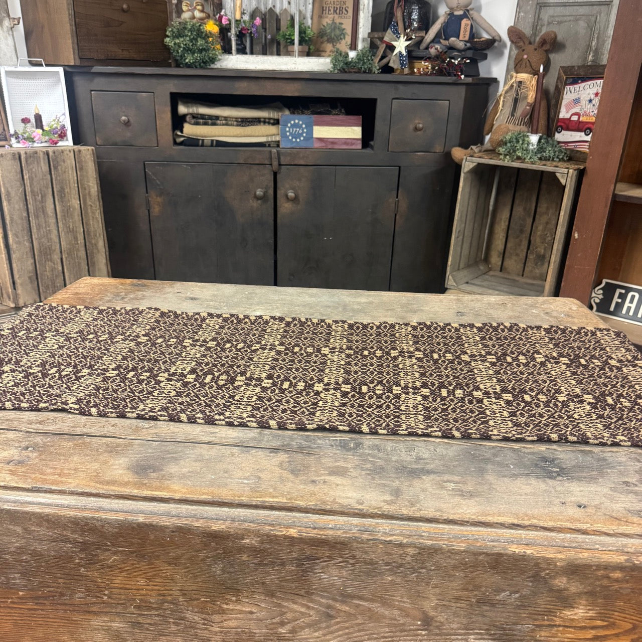 Chestnut Ridge Table Runner