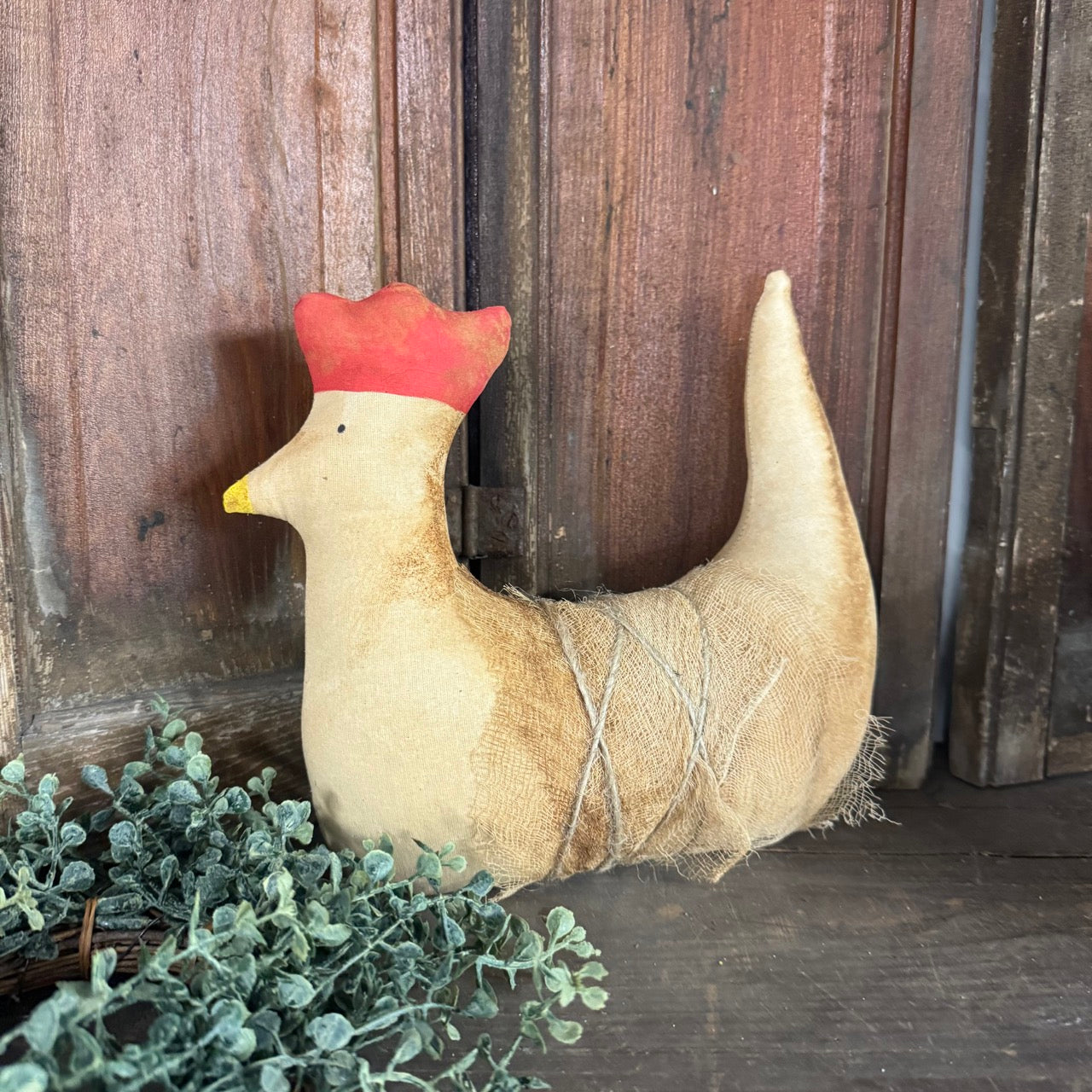 Primitive Handmade Chicken- Stella