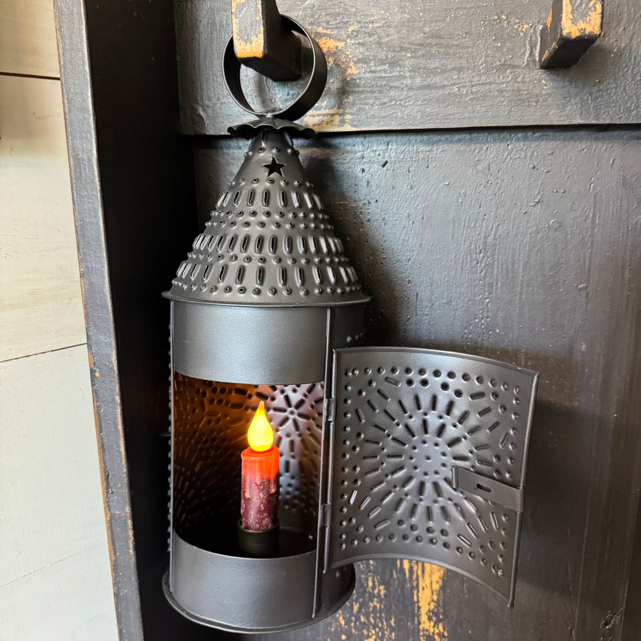 Farmhouse Lantern w/Candle Set