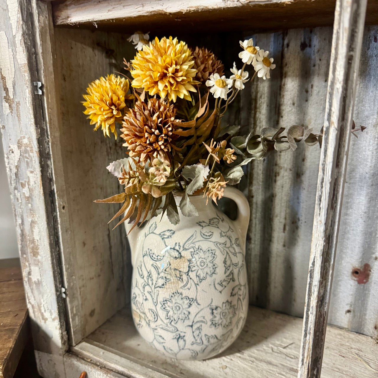 Golden Chrysanthemum Pick
