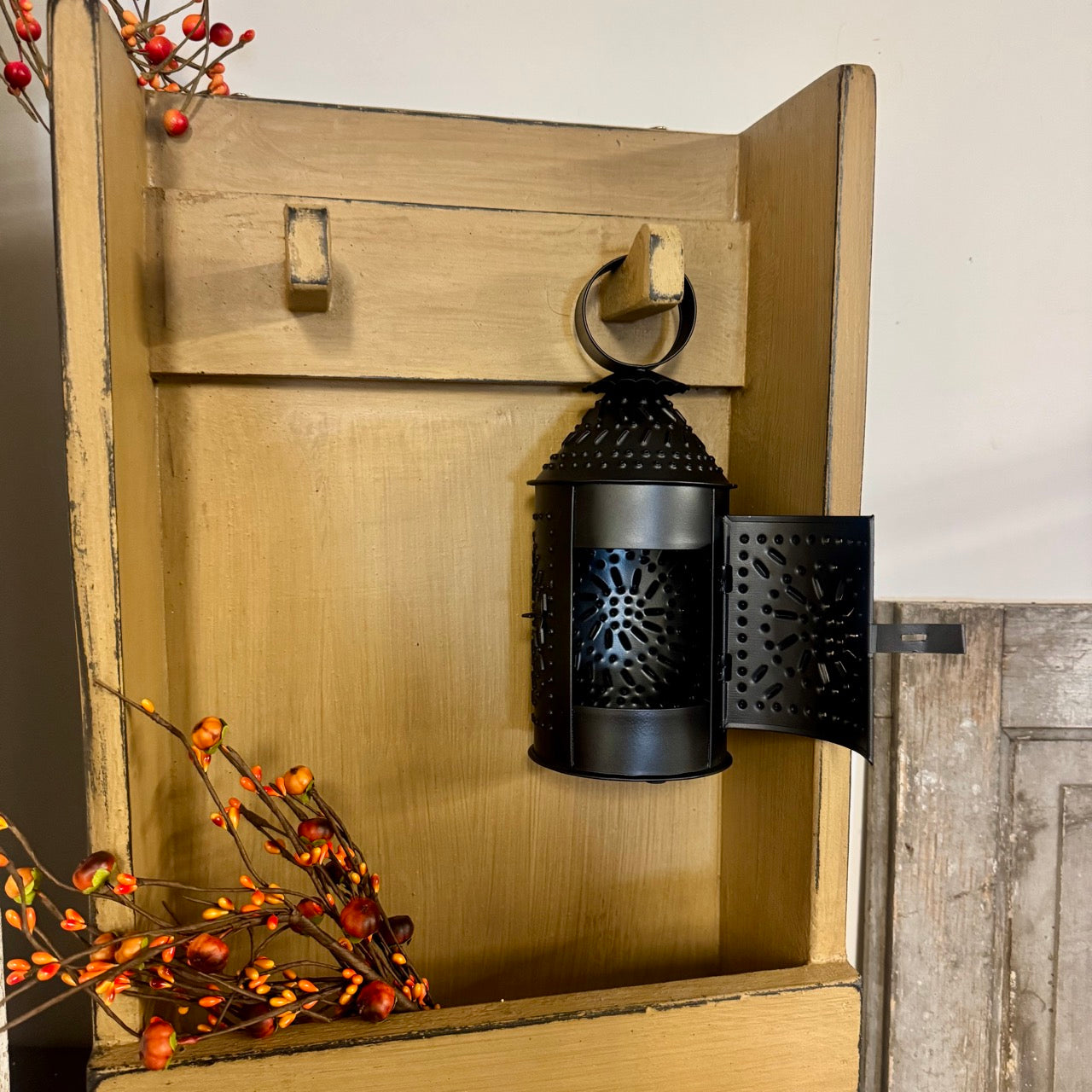 Little Farmhouse Lantern