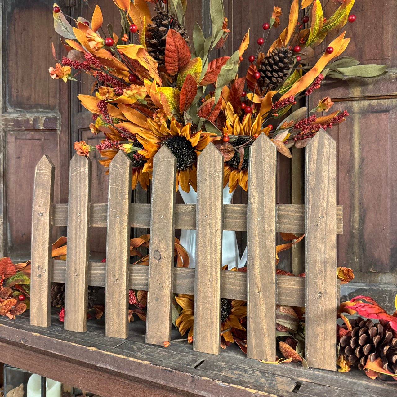 Wooden Lath Fence - 20"