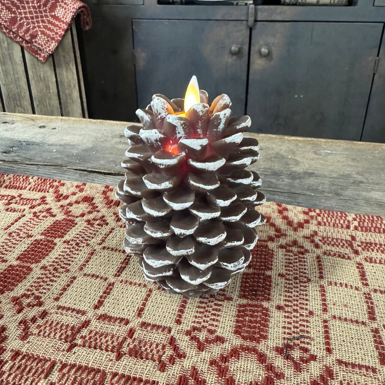 Pine Cone Moving Flame Candle