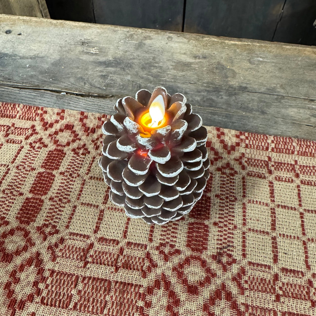 Pine Cone Moving Flame Candle