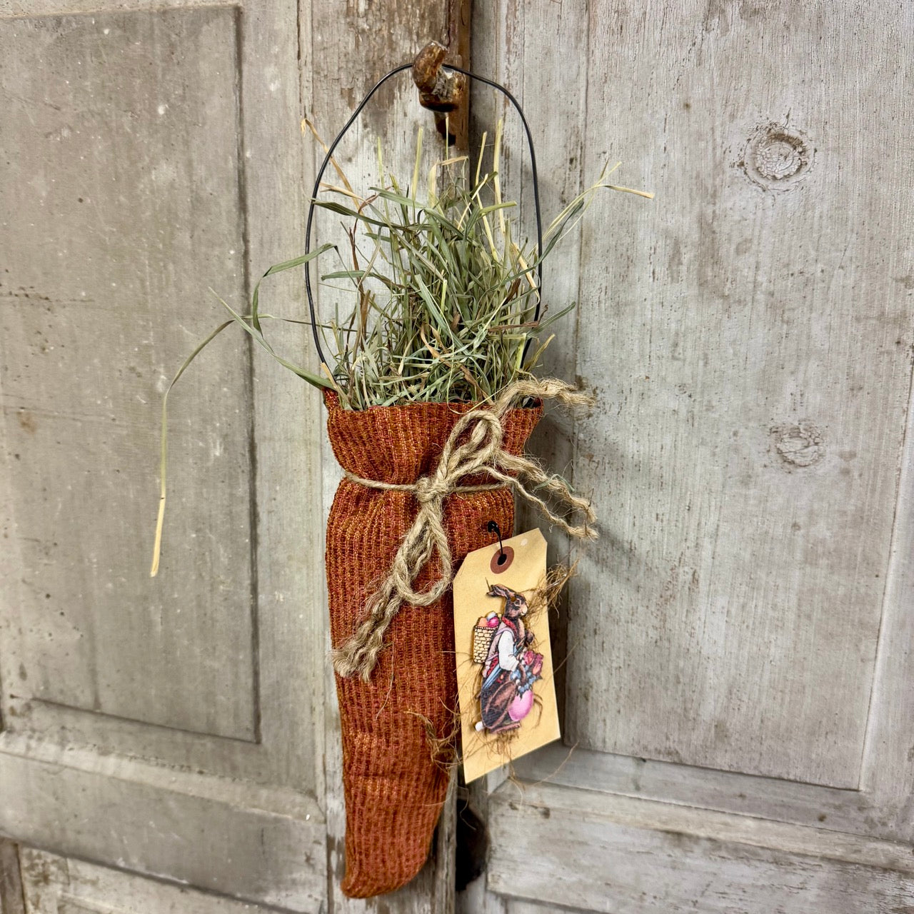 Small Carrot Bag w/Grass