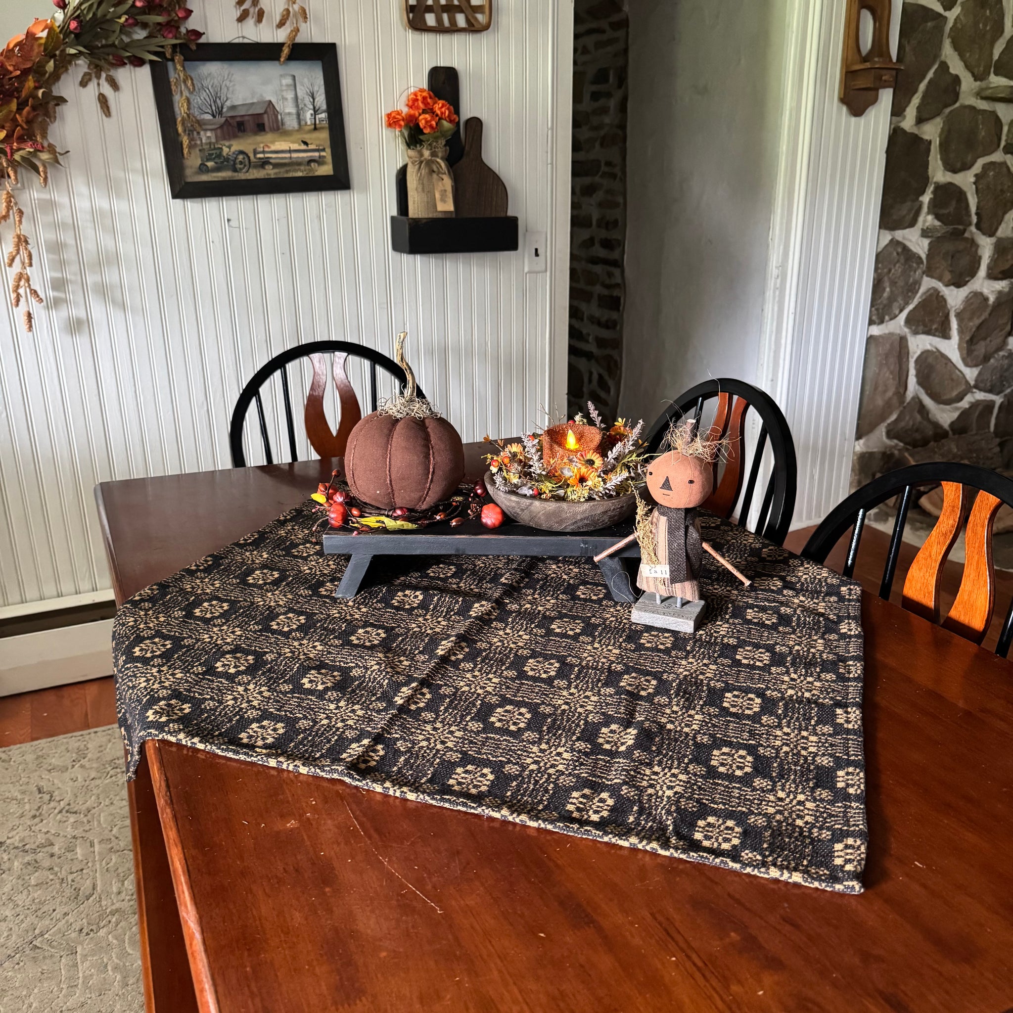 Saltbox House Table Square - 34"