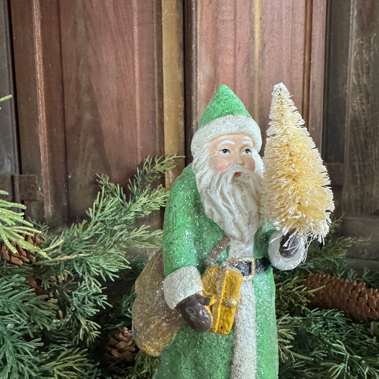 Glistening Olde Saint Nick - Green