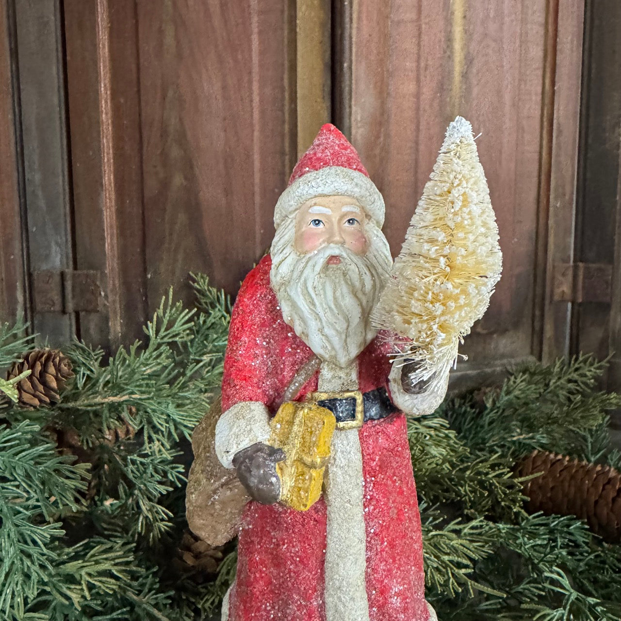 Glistening Olde Saint Nick - Red