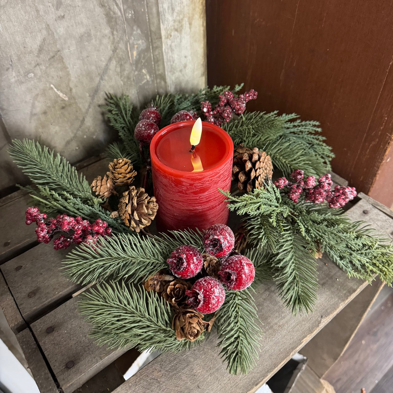 Winterberry Candle Ring