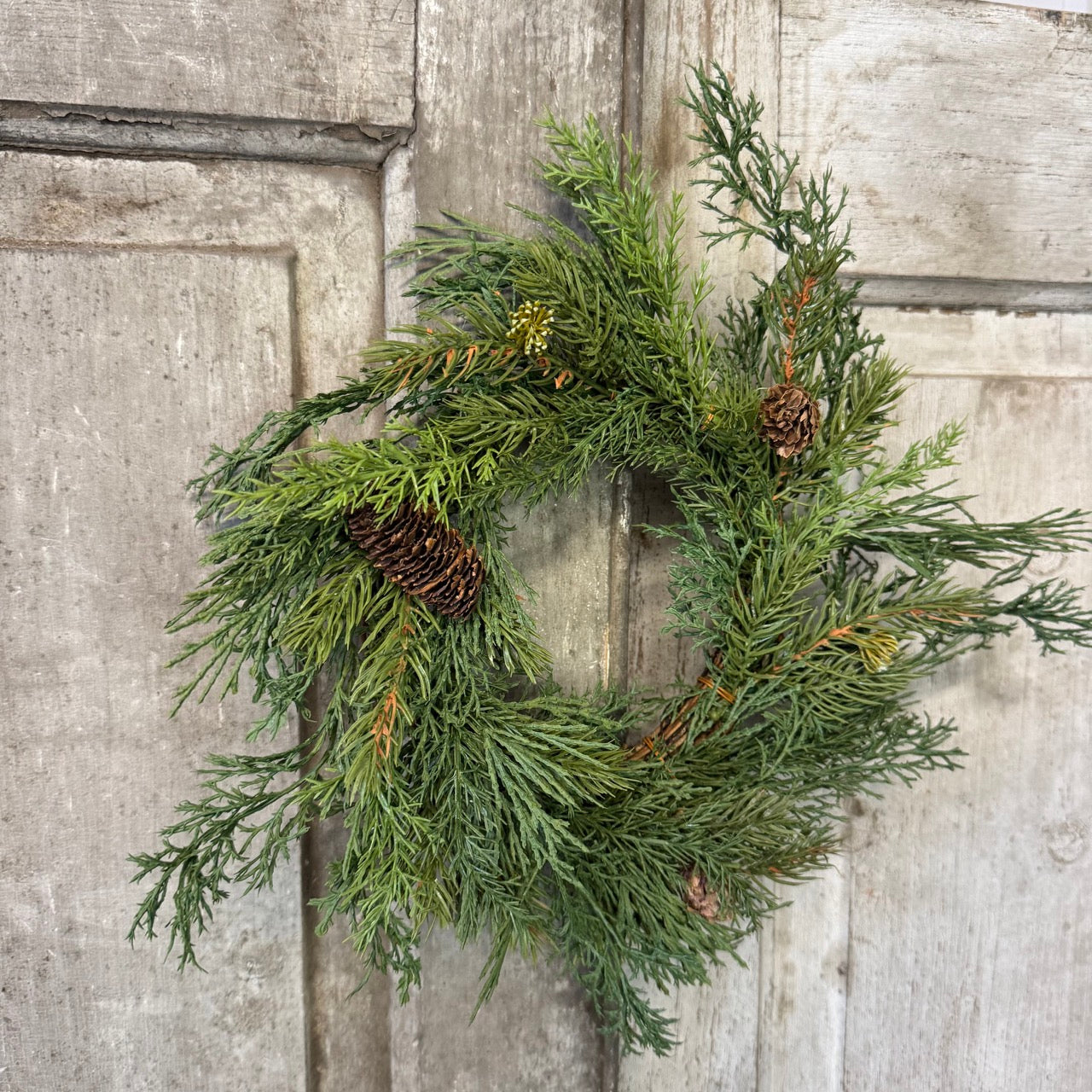 Cedar and Spruce Candle Ring - 4.5"