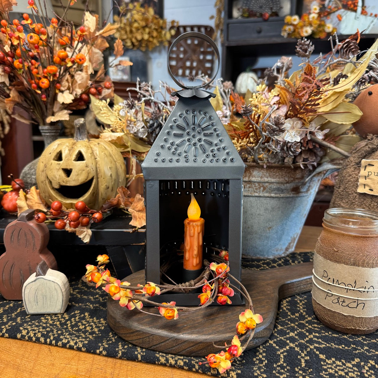 Olde Autumn Lantern Set