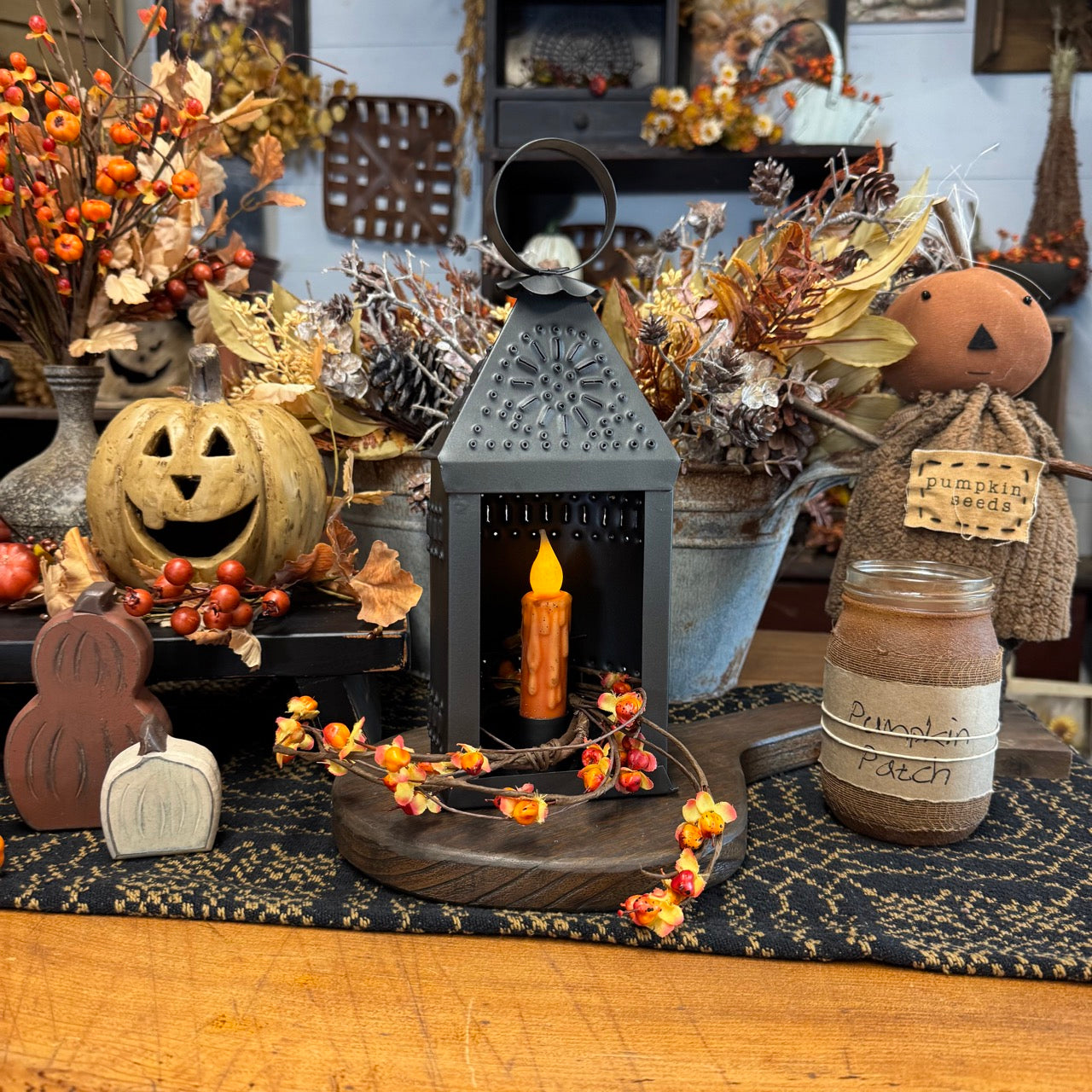 Olde Autumn Lantern Set