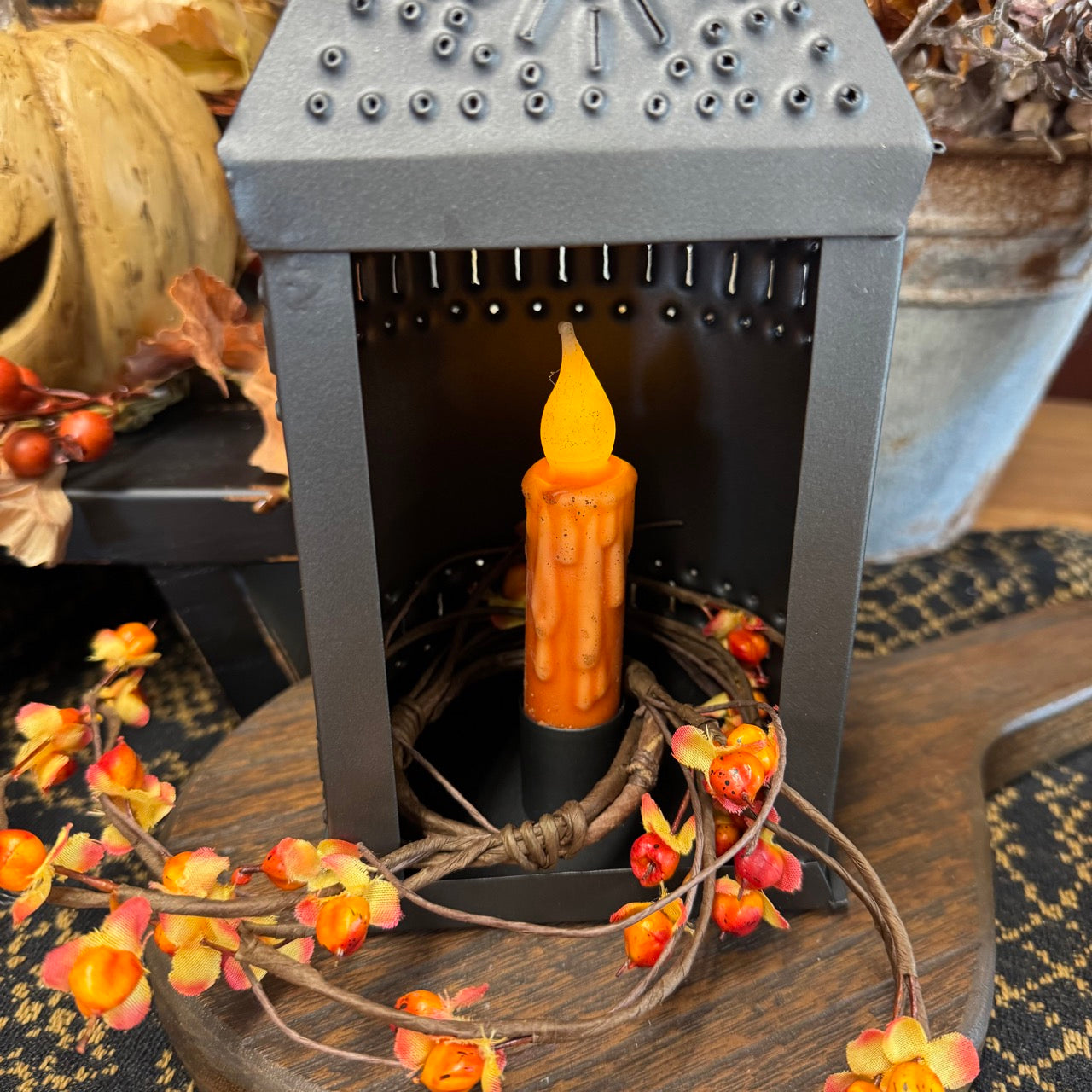 Olde Autumn Lantern Set
