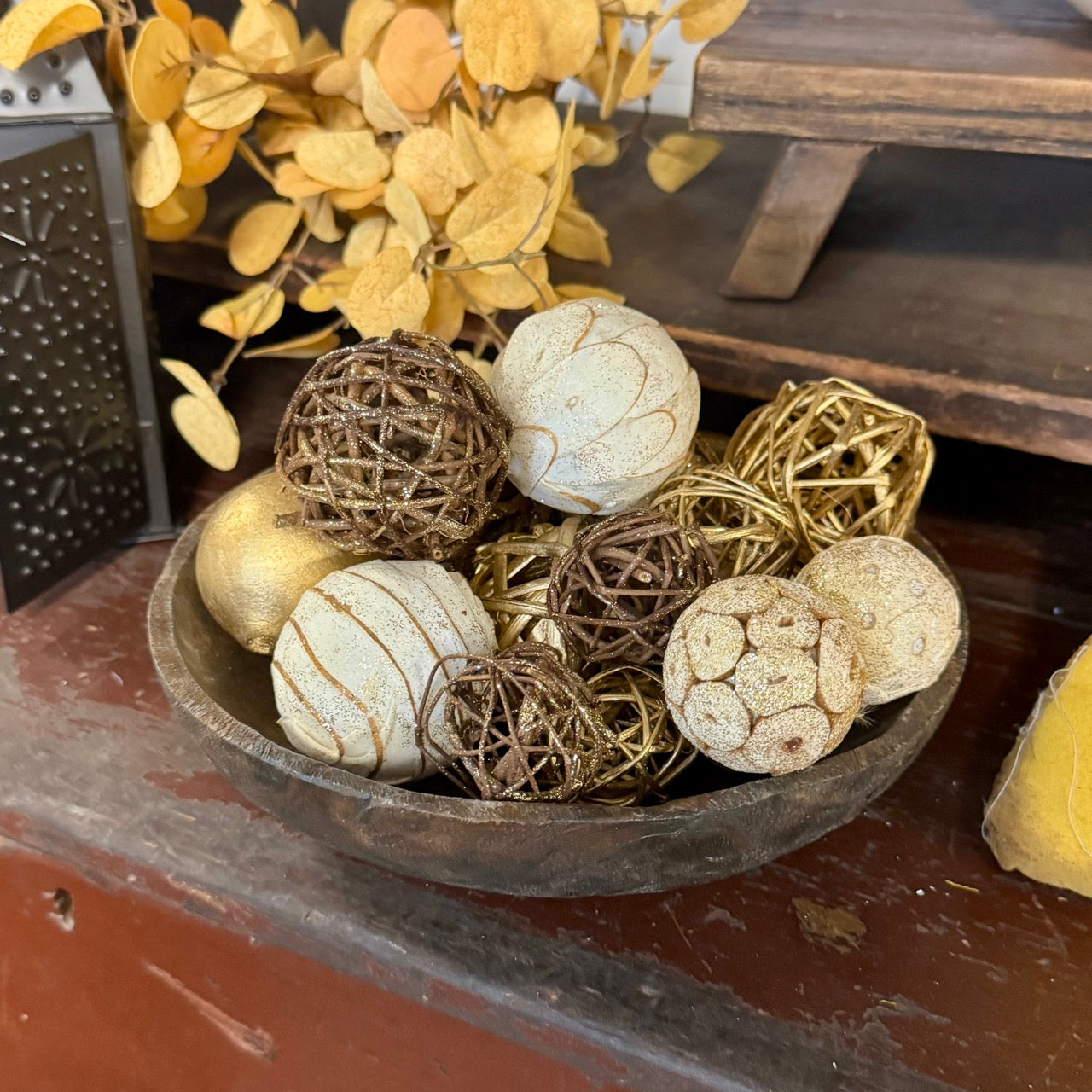 Decorative Bowl Fillers - Golden Glitter Colors