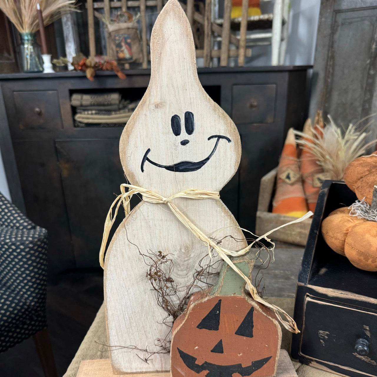 Rustic Wooden Ghost w/Pumpkin