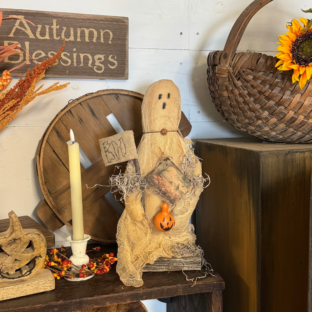 The Gathered Ghost – Rustic Shelf Sitter for Fall