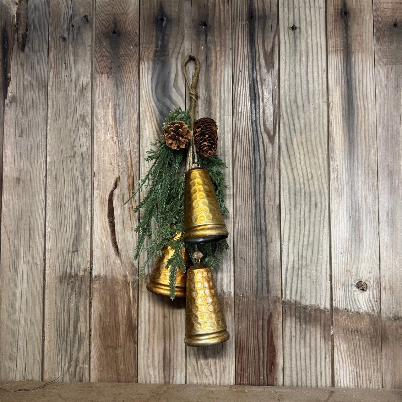 Tavern Bell Green Drop