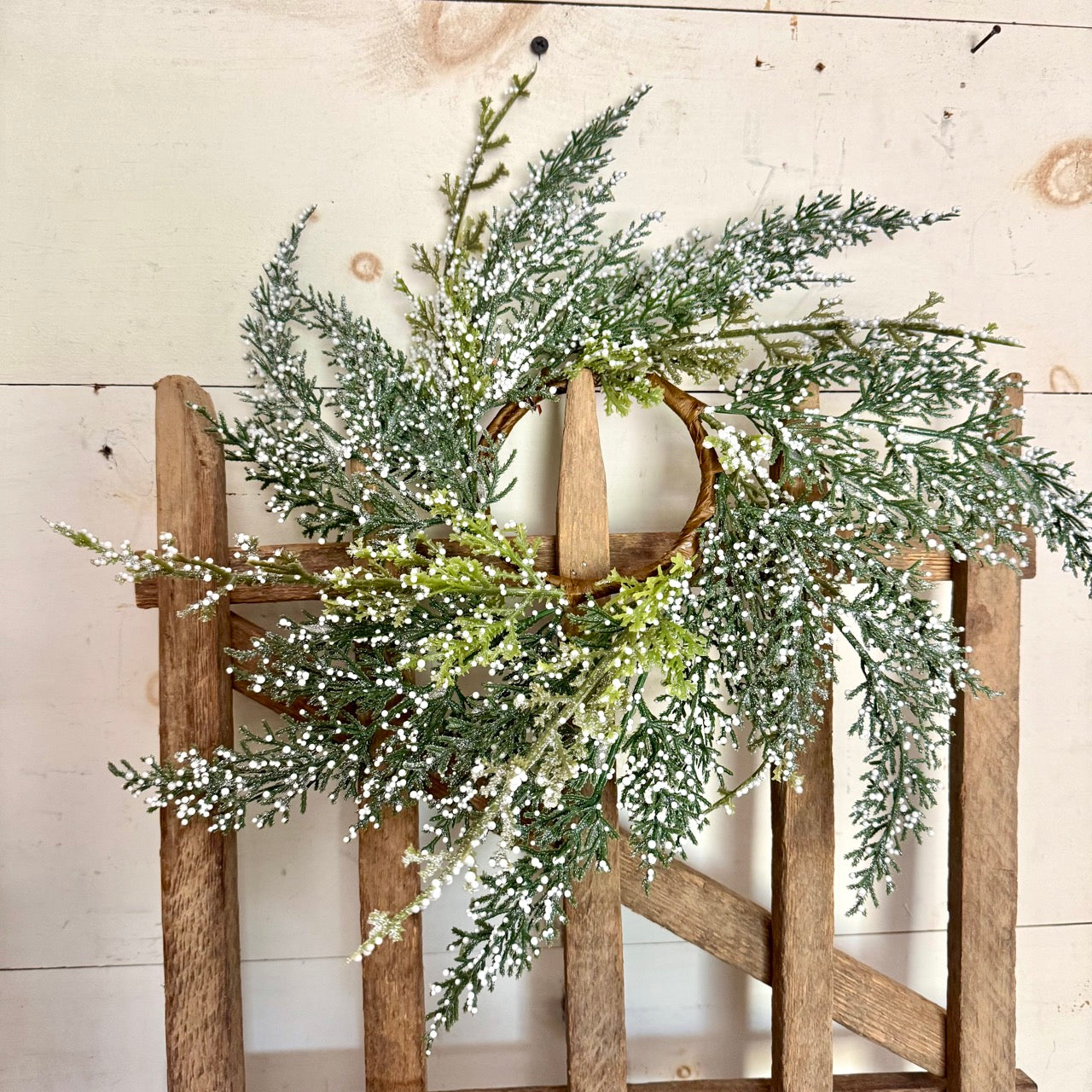 Frosted Juniper Candle Ring