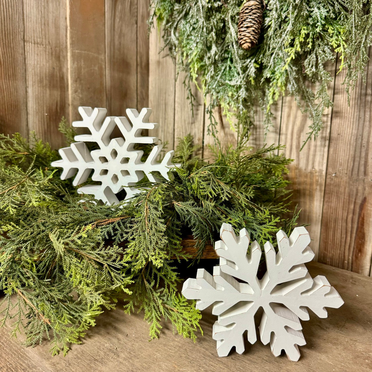 White Snowflakes - Set of 2