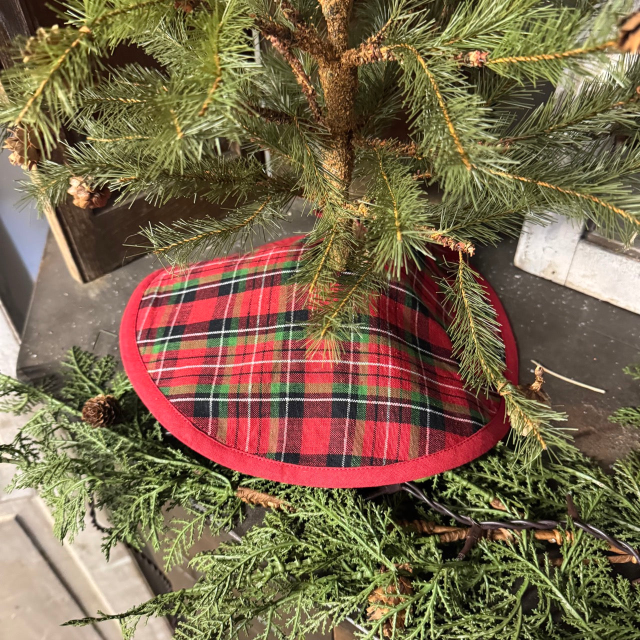 Christmas Plaid Tree Skirt