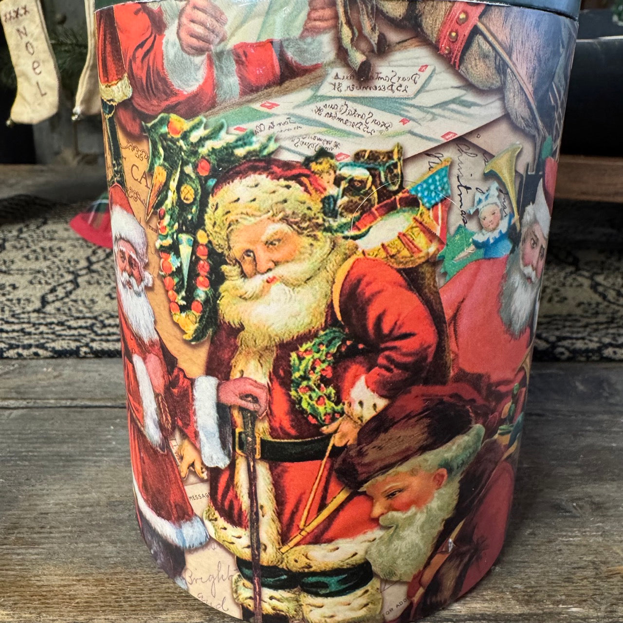 Vintage Santa's - Puzzle