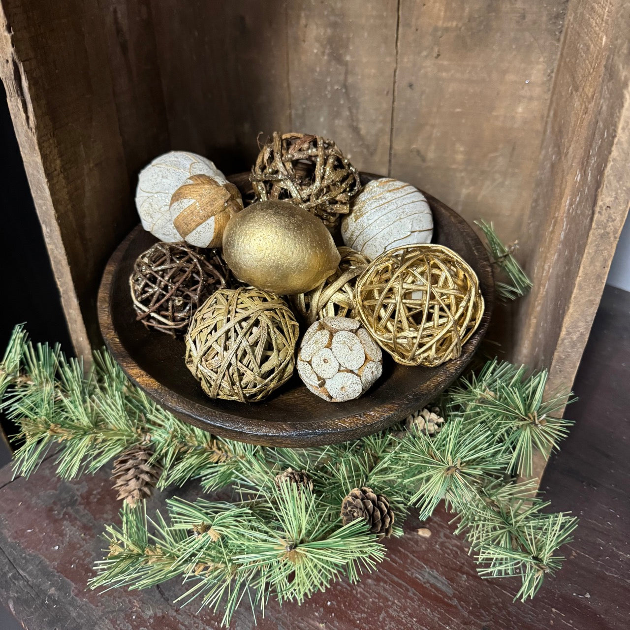 Decorative Bowl Fillers - Golden Glitter Colors