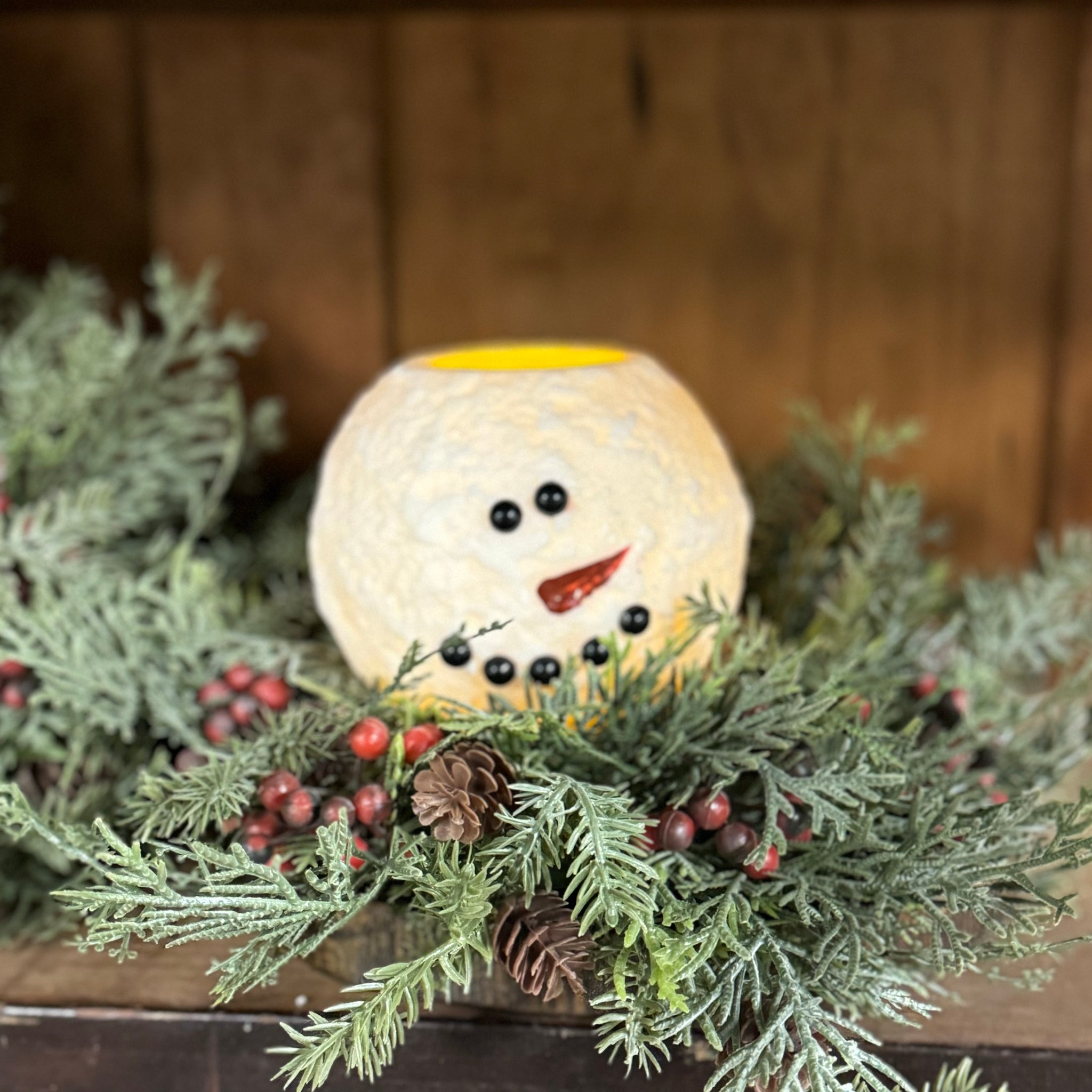 Frank the Round Snowman Candle - 6 Hour Timer Feature