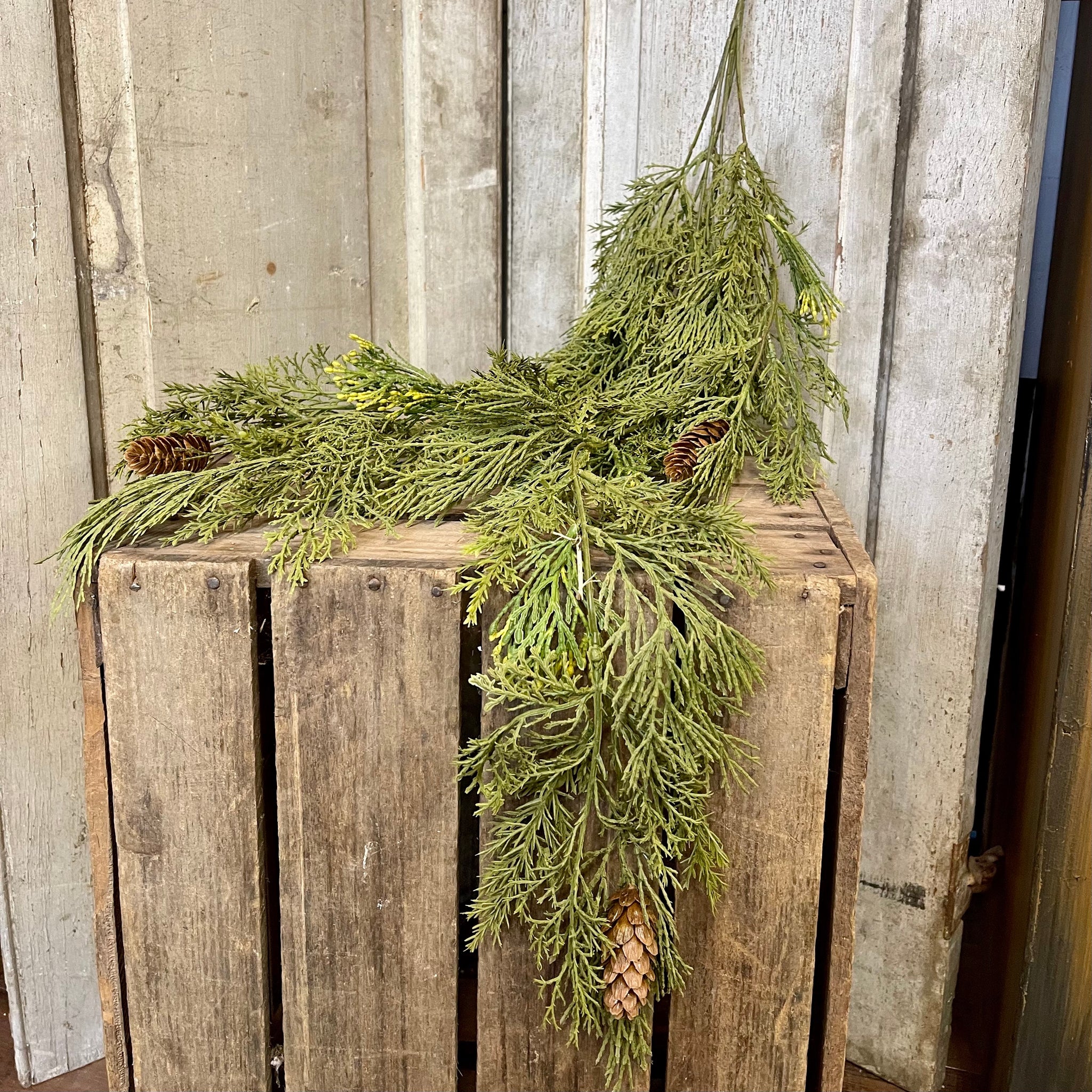 Hanging Cedar Picks - Set of 2